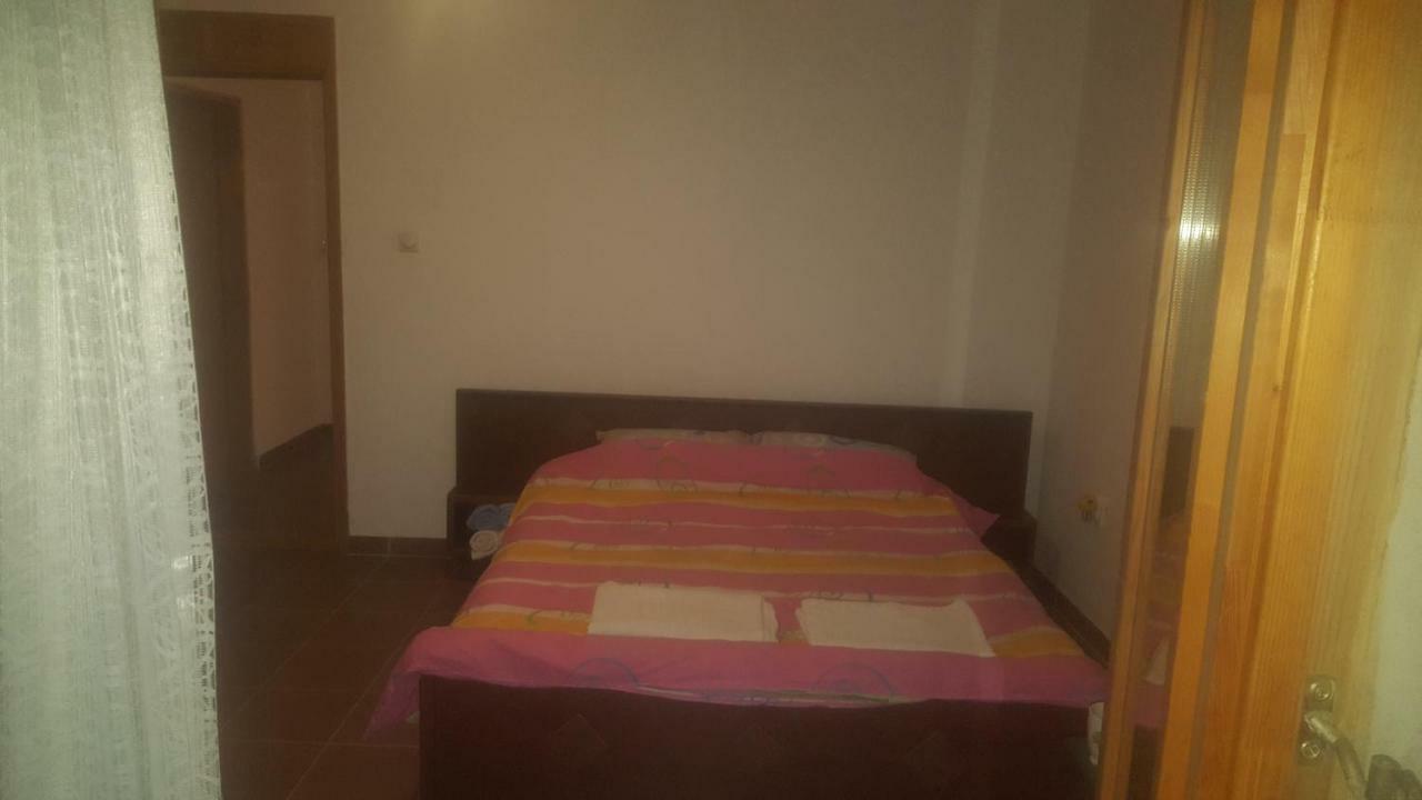 Darinka Aparthotel Ulcinj Phòng bức ảnh