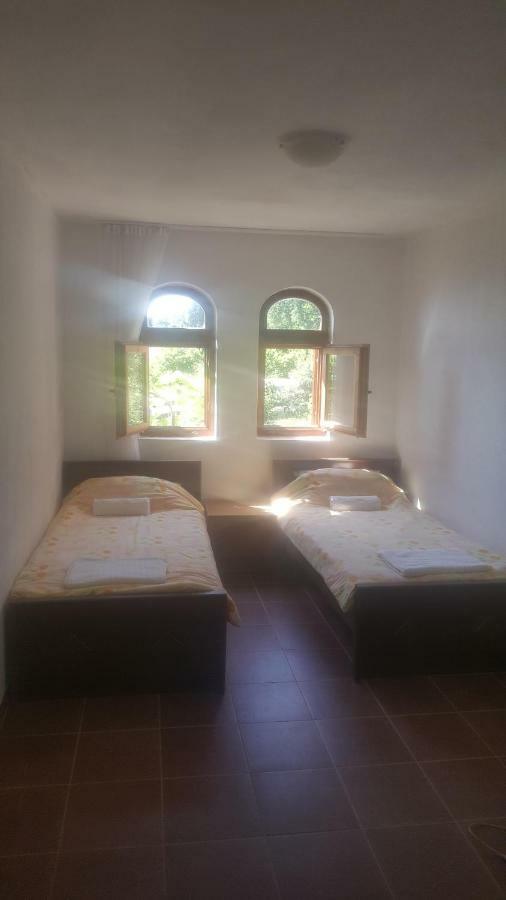 Darinka Aparthotel Ulcinj Ngoại thất bức ảnh
