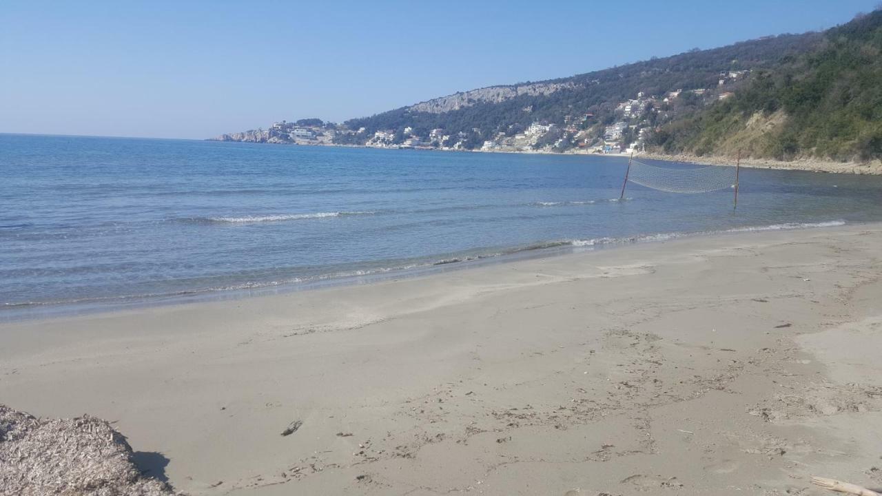 Darinka Aparthotel Ulcinj Ngoại thất bức ảnh